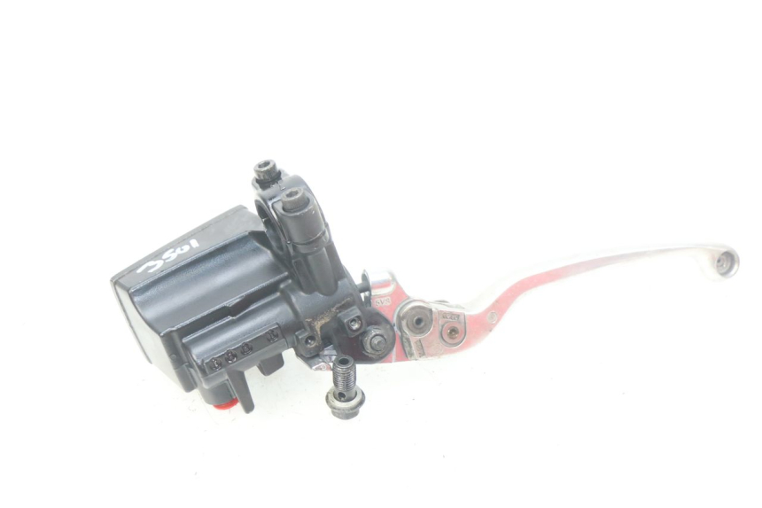 photo de MASTERCYLINDER ANTERIORE YAMAHA FJR ABS 1300 (2006 - 2012) - Zoom sullo stato d'uso