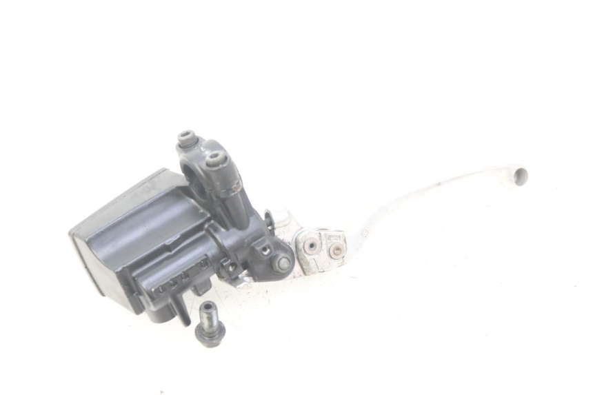 photo de MASTERCYLINDER ANTERIORE YAMAHA FJR ABS 1300 (2006 - 2012) - Zoom sullo stato d'uso