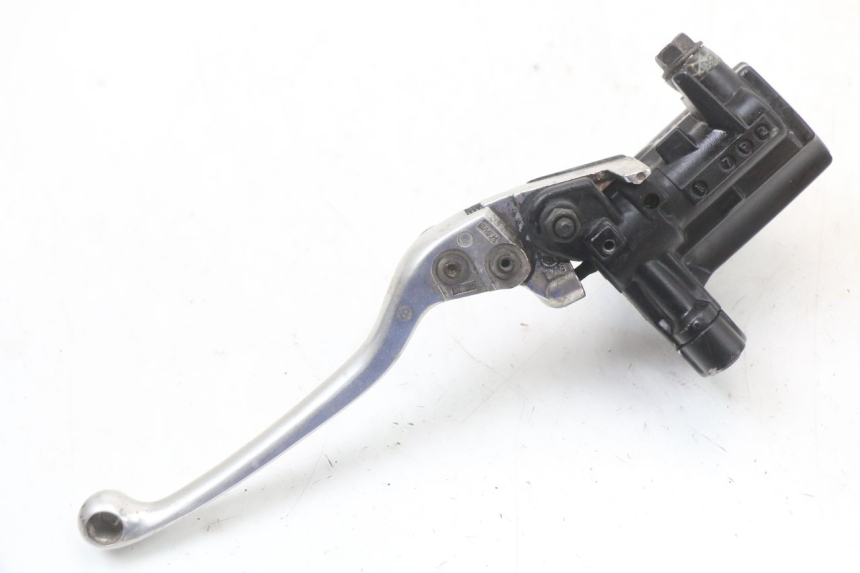 photo de MASTERCYLINDER ANTERIORE YAMAHA FJR ABS 1300 (2006 - 2012) - Vista d'insieme del prodotto
