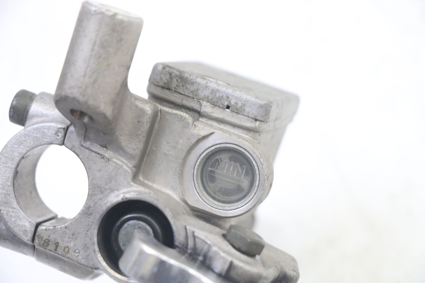 photo de POMPA FRENO ANTERIORE MBK FLAME X 125 (2007 - 2016) - Vista d'insieme del prodotto