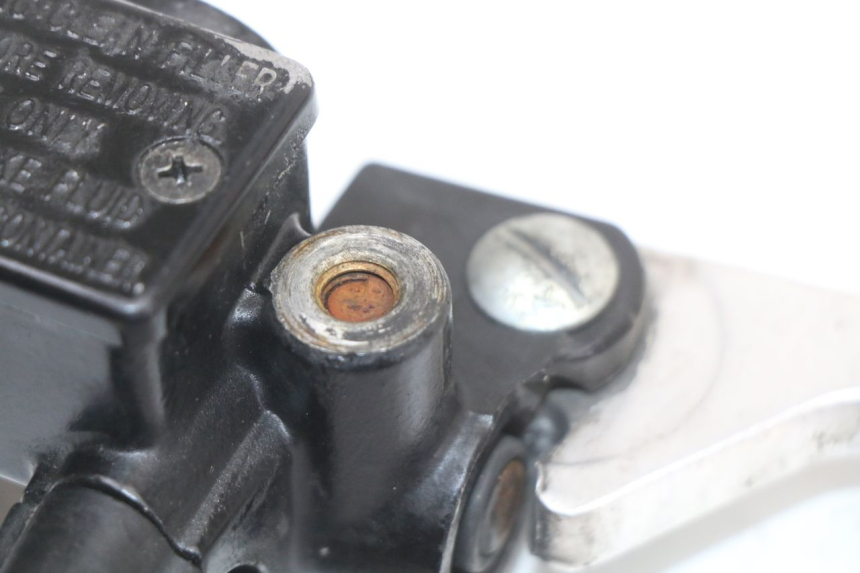 photo de MASTERCYLINDER ANTERIORE PIAGGIO FLY 2T 50 (2004 - 2017) - Vista d'insieme del prodotto