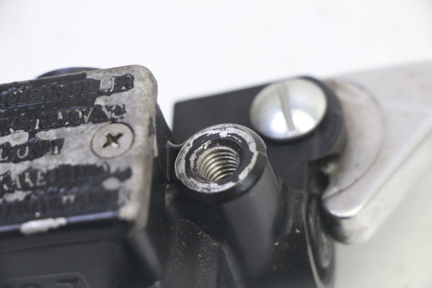 photo de MASTERCYLINDER ANTERIORE PIAGGIO FLY 2T 50 (2004 - 2017) - Vista d'insieme del prodotto