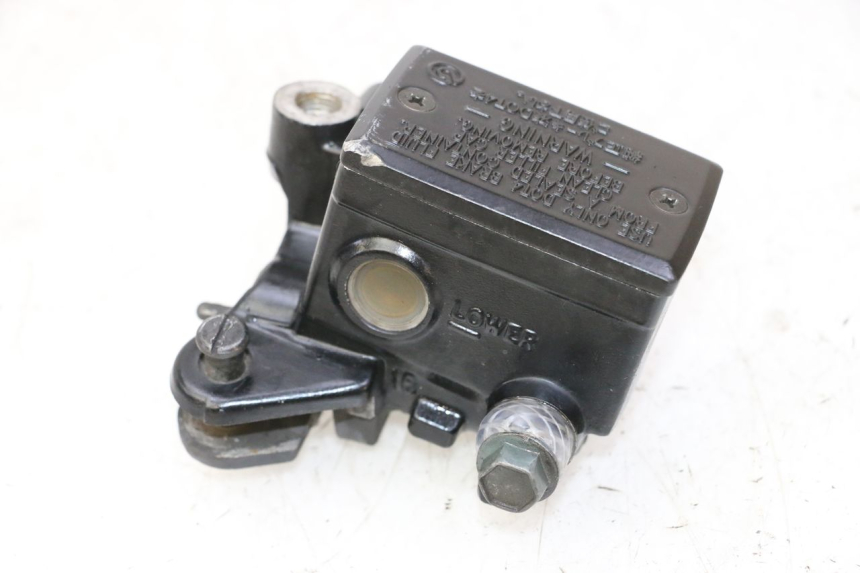 photo de POMPA FRENO ANTERIORE YAMAHA FZ6 N FAZER 600 (2004 - 2006) - Vista principale