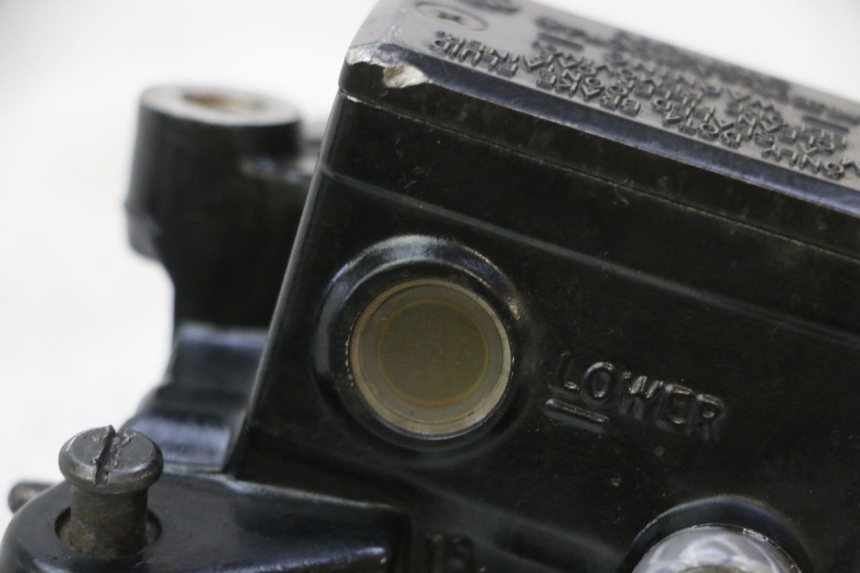 photo de POMPA FRENO ANTERIORE YAMAHA FZ6 N FAZER 600 (2004 - 2006) - Zoom sullo stato d'uso