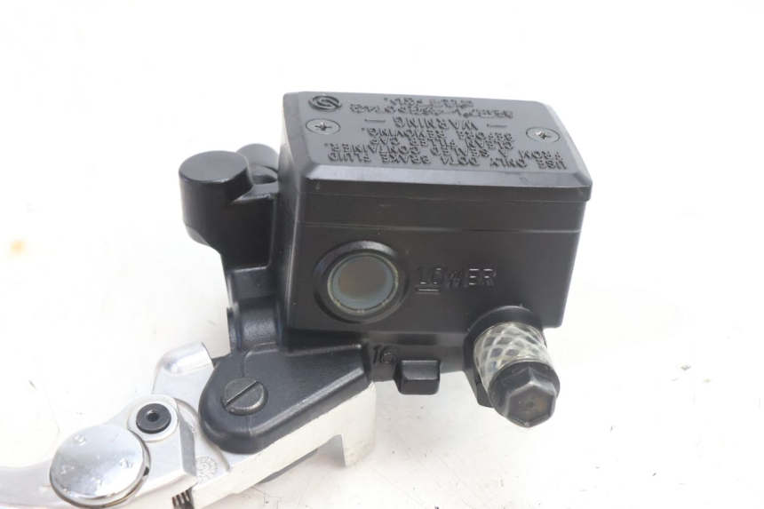 photo de POMPA FRENO ANTERIORE YAMAHA FZ8 800 (2010 - 2016) - Zoom sullo stato d'uso