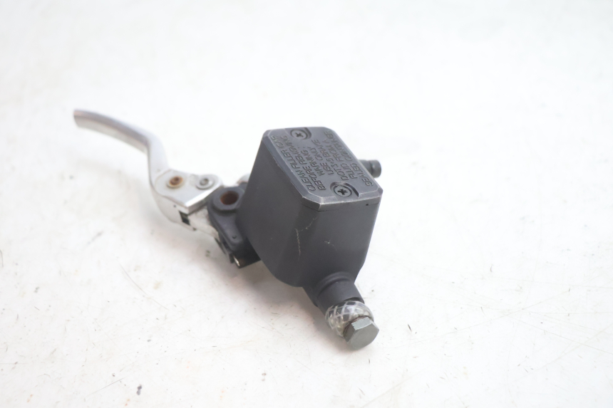 photo de MASTERCYLINDER ANTERIORE GILERA GP 800 (2007 - 2013) - Ricambio usato controllato