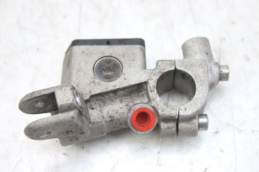 photo de MASTERCYLINDER ANTERIORE DERBI GPR 50 (2004 - 2009) - Vista principale