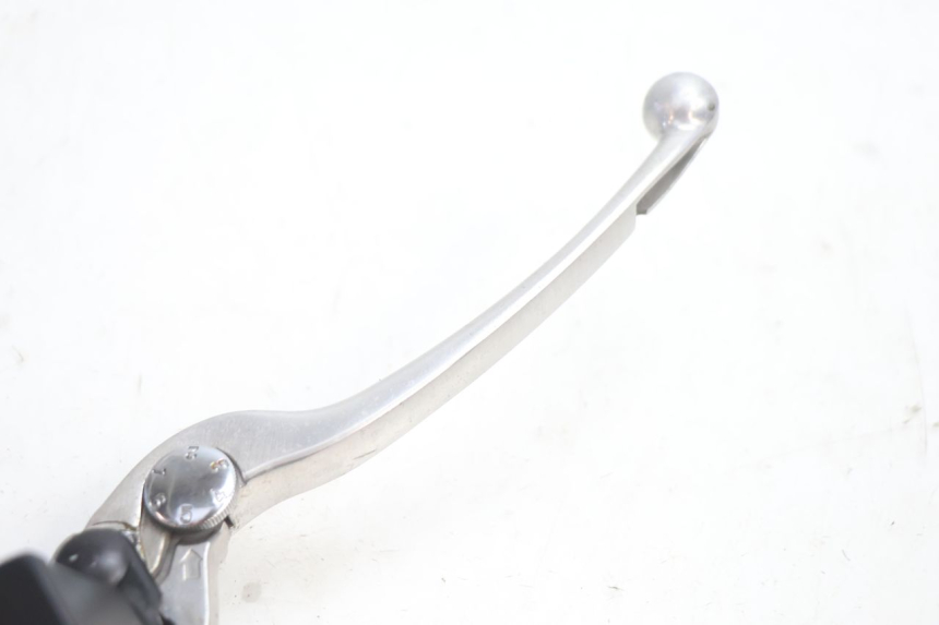 photo de POMPA FRENO ANTERIORE SUZUKI GSF N BANDIT 1200 (2001 - 2005) - Altra angolazione