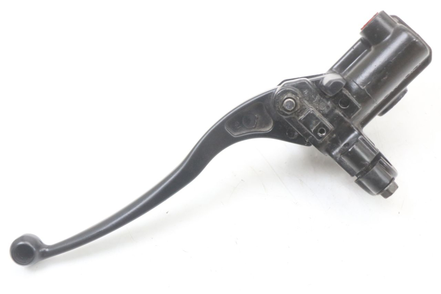 photo de POMPA FRENO ANTERIORE HYOSUNG GTR 125 (2006 - 2008) - Primo piano tecnico