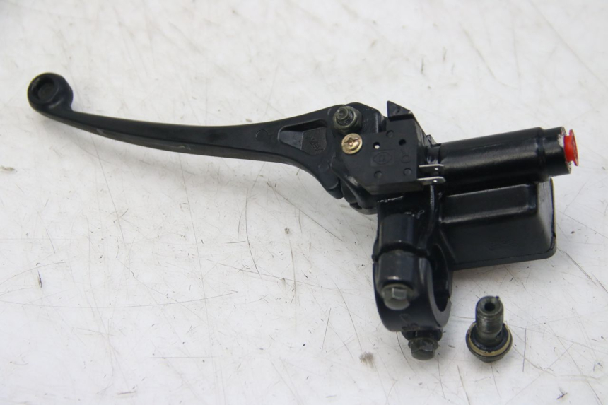 photo de MASTERCYLINDER ANTERIORE EUROCKA GTR 50 (2007 - 2017) - Altra angolazione
