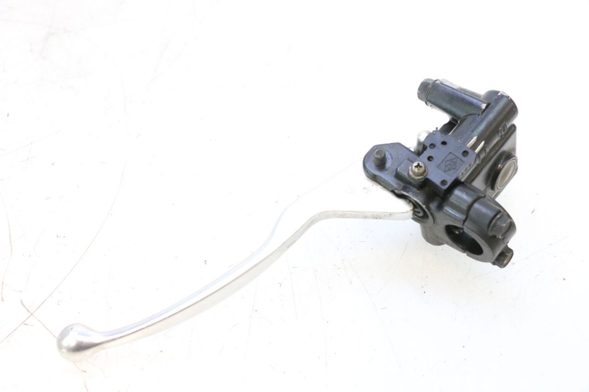 photo de CILINDRO PRINCIPALE ANTERIORE SYM GTS EVO 125 (2009 - 2013) - Vista d'insieme del prodotto