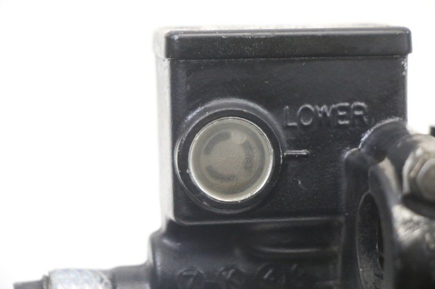 photo de MASTERCYLINDER ANTERIORE HONDA FES S-WING SWING ABS 125 (2007 - 2015) - Vista d'insieme del prodotto