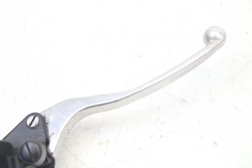 photo de POMPA FRENO ANTERIORE HONDA FORZA 125 (2021 - 2025) - Zoom sullo stato d'uso