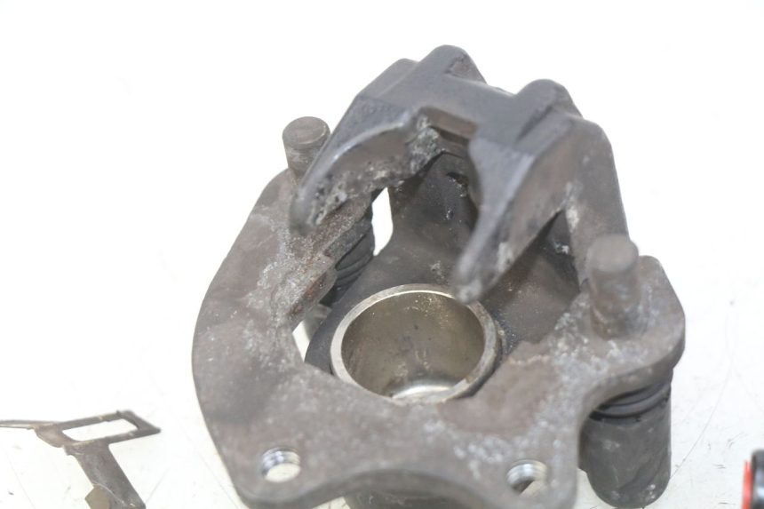 photo de MASTERCYLINDER ANTERIORE PEUGEOT KISBEE 2T 50 (2010 - 2017) - Vista d'insieme del prodotto