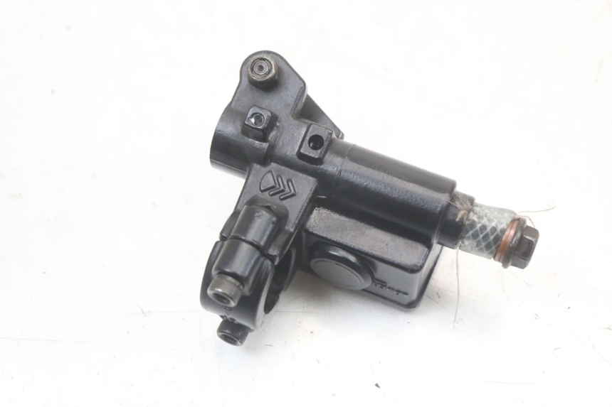 photo de MASTERCYLINDER ANTERIORE PEUGEOT KISBEE 2T 50 (2010 - 2017) - Vista d'insieme del prodotto