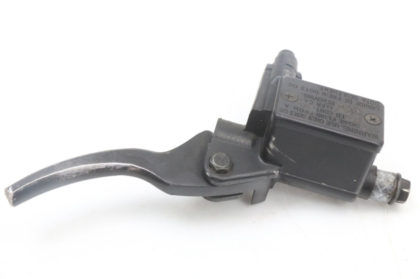 photo de MASTERCYLINDER ANTERIORE PEUGEOT KISBEE 4T 50 (2018 - 2022) - Zoom sullo stato d'uso