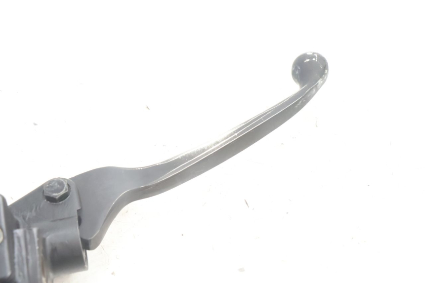 photo de MASTERCYLINDER ANTERIORE PEUGEOT KISBEE 4T 50 (2010 - 2017) - Zoom sullo stato d'uso