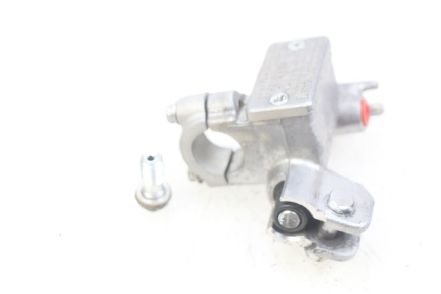 photo de MASTERCYLINDER ANTERIORE KAWASAKI KX 85 (2014 - 2021) - Altra angolazione