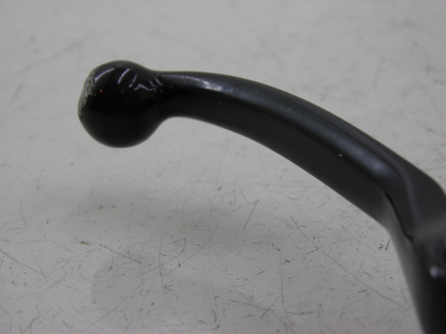 photo de CILINDRO PRINCIPALE ANTERIORE KYMCO XCITING RI ABS 500 (2010) - Primo piano tecnico