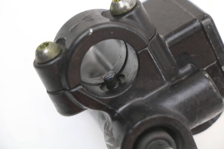 photo de POMPA FRENO ANTERIORE PIAGGIO LIBERTY 4T 50 (2018 - 2021) - Primo piano tecnico