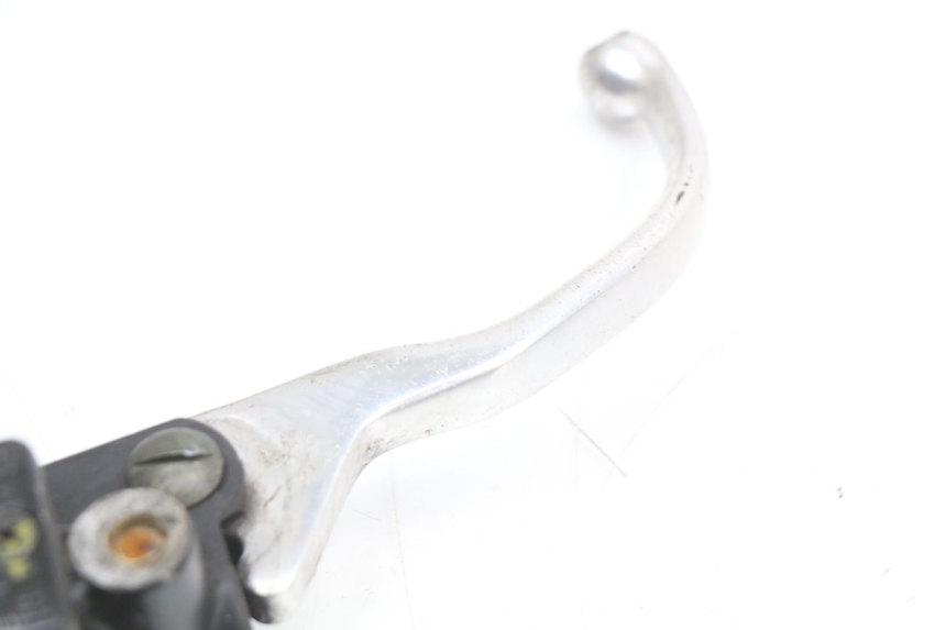 photo de POMPA FRENO ANTERIORE PIAGGIO LIBERTY 4T 50 (2018 - 2021) - Dettagli dei punti di fissaggio