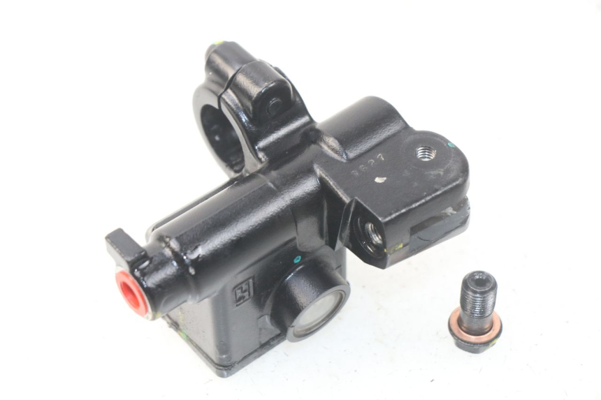 photo de MASTERCYLINDER ANTERIORE PIAGGIO LIBERTY IGET 4T 50 (2015 - 2020) - Dettaglio del componente