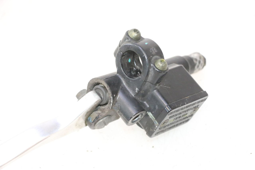 photo de MASTERCYLINDER ANTERIORE PIAGGIO LIBERTY IGET 4T 50 (2015 - 2020) - Zoom sullo stato d'uso