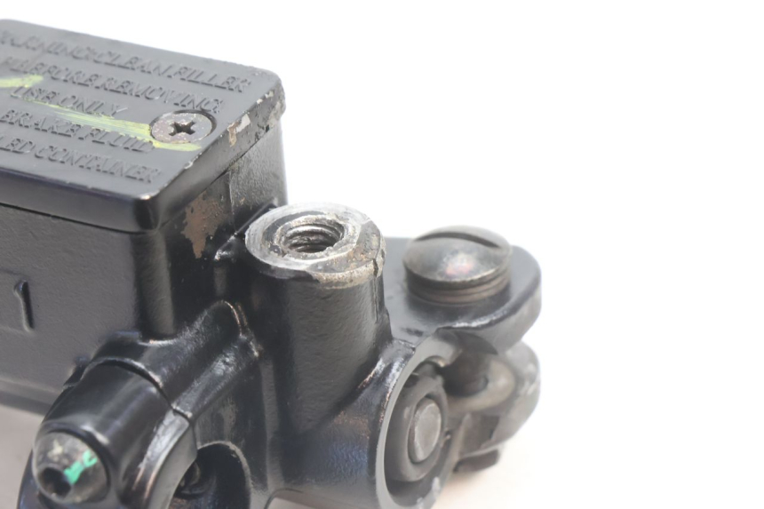 photo de POMPA FRENO ANTERIORE PIAGGIO LIBERTY IGET 4T 50 (2021 - 2025) - Altra angolazione