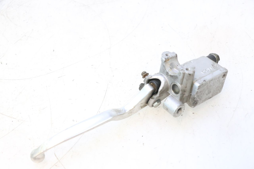photo de POMPA FRENO ANTERIORE KYMCO LIKE 125 (2009 - 2016) - Primo piano tecnico