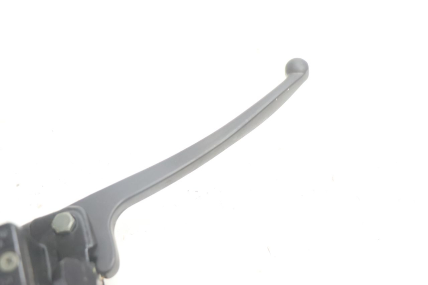 photo de POMPA FRENO ANTERIORE LONGJIA LJ50QT 8M 2T 50 (2010 - 2017) - Zoom sullo stato d'uso