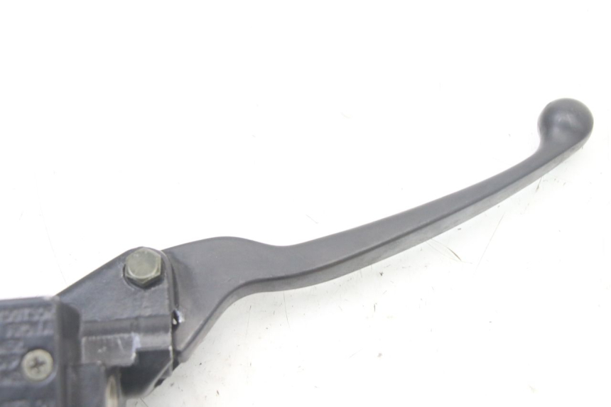 photo de POMPA FRENO ANTERIORE LONGJIA SHARPY 125 (2020 - 2024) - Zoom sullo stato d'uso