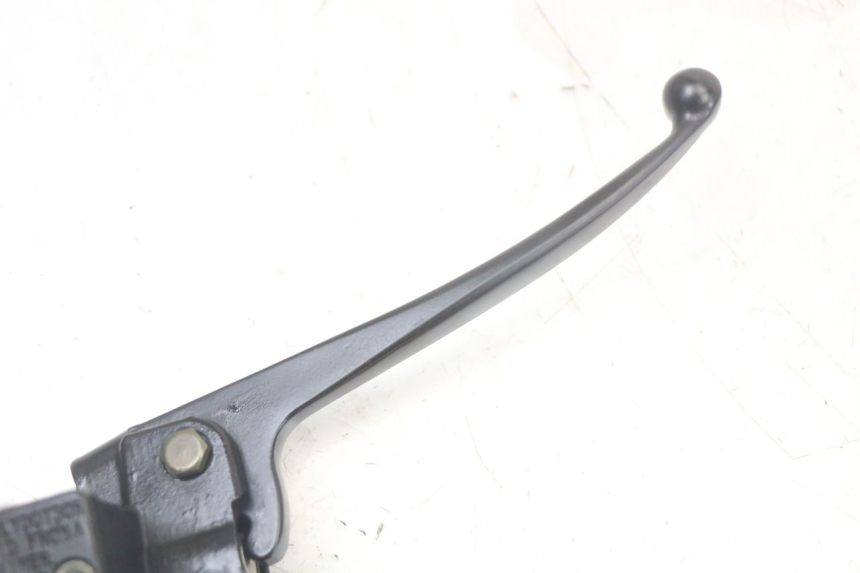 photo de POMPA FRENO ANTERIORE MASH LEGEND'R 4T 50 (2021 - 2025) - Primo piano tecnico