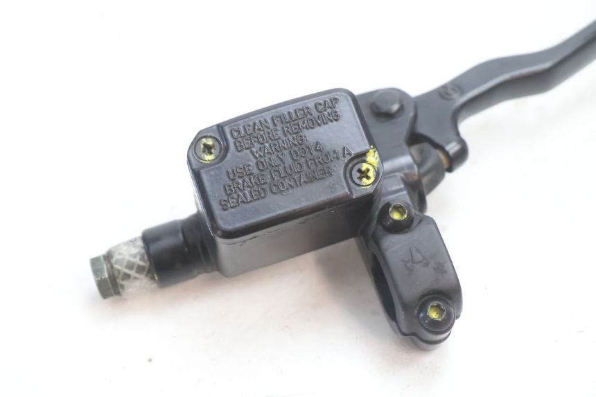 photo de POMPA FRENO ANTERIORE PIAGGIO MP3 LT 300 (2010 - 2016) - Dettaglio del componente
