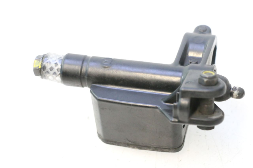 photo de POMPA FRENO ANTERIORE PIAGGIO MP3 500 (2011 - 2015) - Zoom sullo stato d'uso