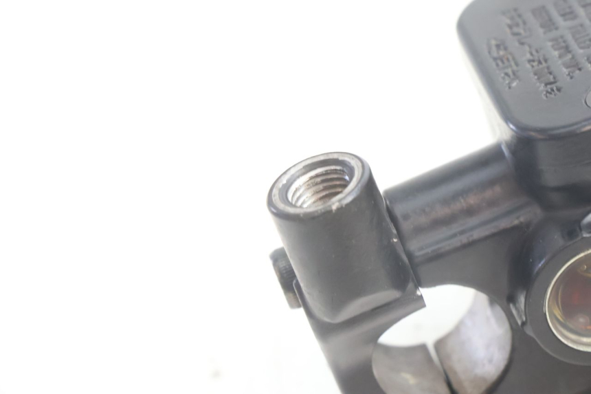 photo de POMPA FRENO ANTERIORE YAMAHA N-MAX NMAX 125 (2021 - 2024) - Primo piano tecnico