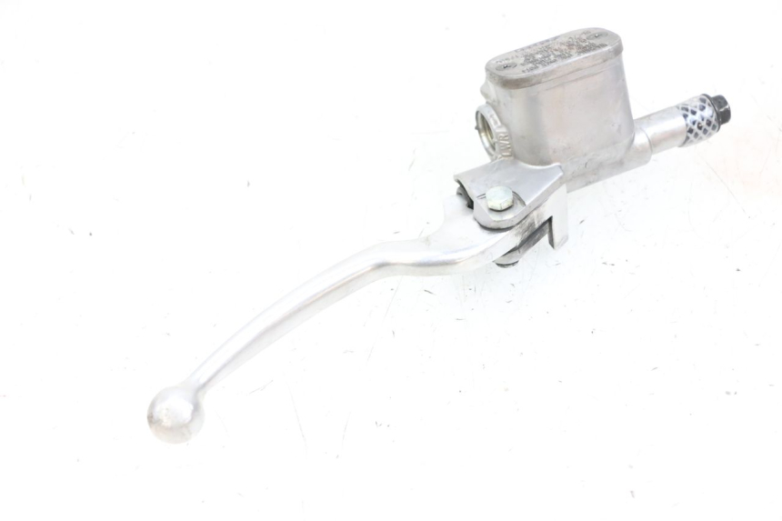 photo de POMPA FRENO ANTERIORE YAMAHA NEO'S CORE 1 (2022 - 2026) - Dettagli dei punti di fissaggio