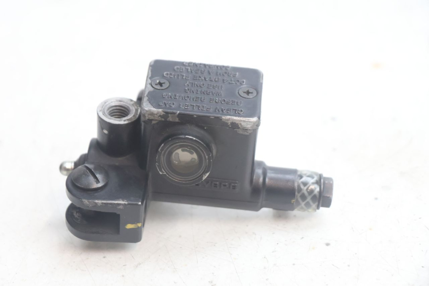 photo de MASTERCYLINDER ANTERIORE PIAGGIO NEW TYPHOON 50 (2018 - 2021) - Primo piano tecnico
