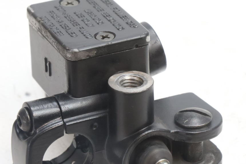 photo de MASTERCYLINDER ANTERIORE PIAGGIO NEW TYPHOON 50 (2018 - 2021) - Vista d'insieme del prodotto