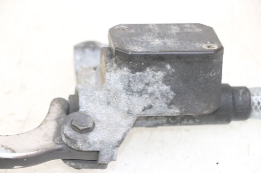 photo de MASTERCYLINDER ANTERIORE GILERA NEXUS 125 (2009 - 2013) - Altra angolazione