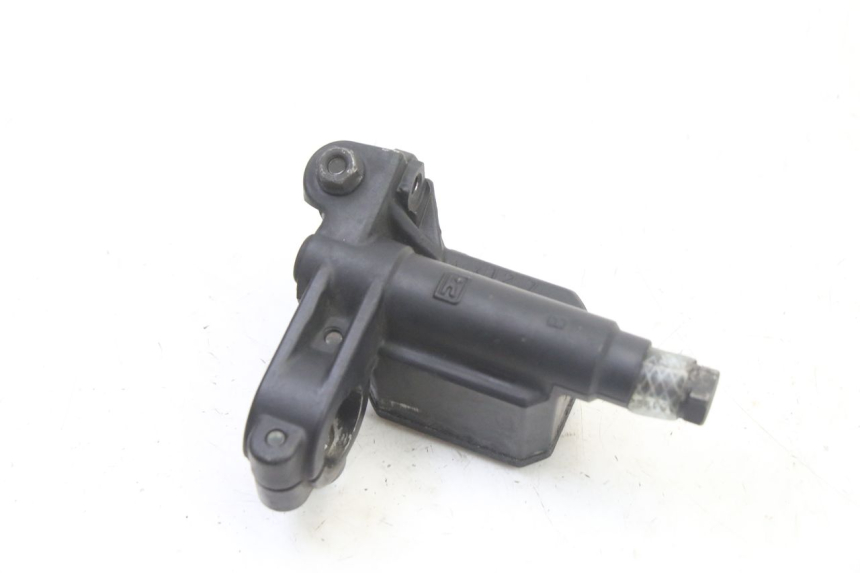 photo de MASTERCYLINDER ANTERIORE GILERA NEXUS 125 (2009 - 2013) - Dettagli dei punti di fissaggio