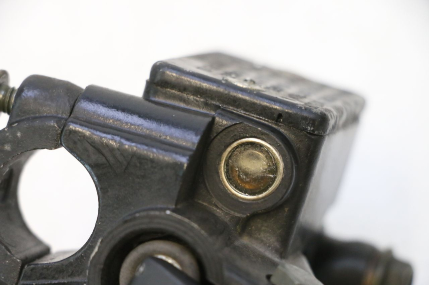 photo de MASTERCYLINDER ANTERIORE JM MOTORS OLDIES 4T 50 (2010 - 2020) - Zoom sullo stato d'uso