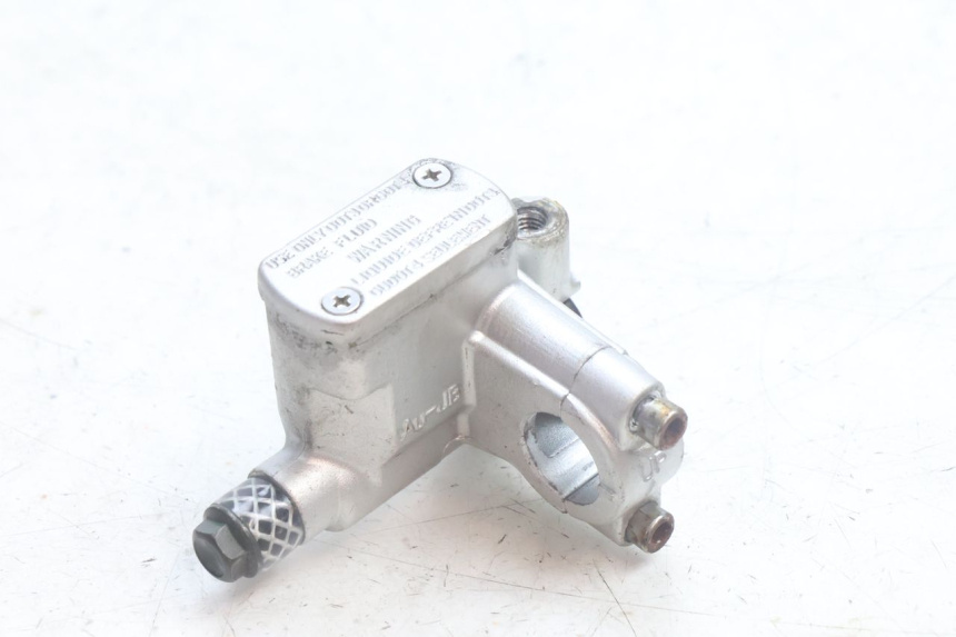 photo de MASTERCYLINDER ANTERIORE JM MOTORS OLDIES 4T 50 (2010 - 2020) - Zoom sullo stato d'uso