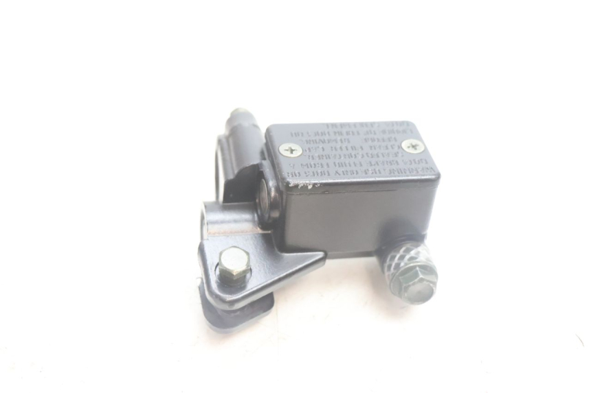 photo de POMPA FRENO ANTERIORE JM MOTORS OLDIES 4T 50 (2020 - 2026) - Zoom sullo stato d'uso