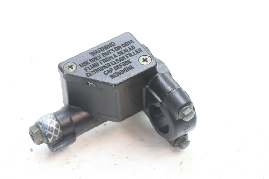 photo de POMPA FRENO ANTERIORE SYM ORBIT III 3 4T 50 (2021 - 2025) - Dettaglio del componente