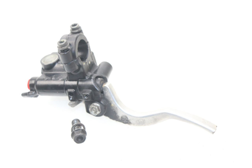 photo de MASTERCYLINDER ANTERIORE HONDA PCX (JF47) 125 (2012 - 2013) - Zoom sullo stato d'uso