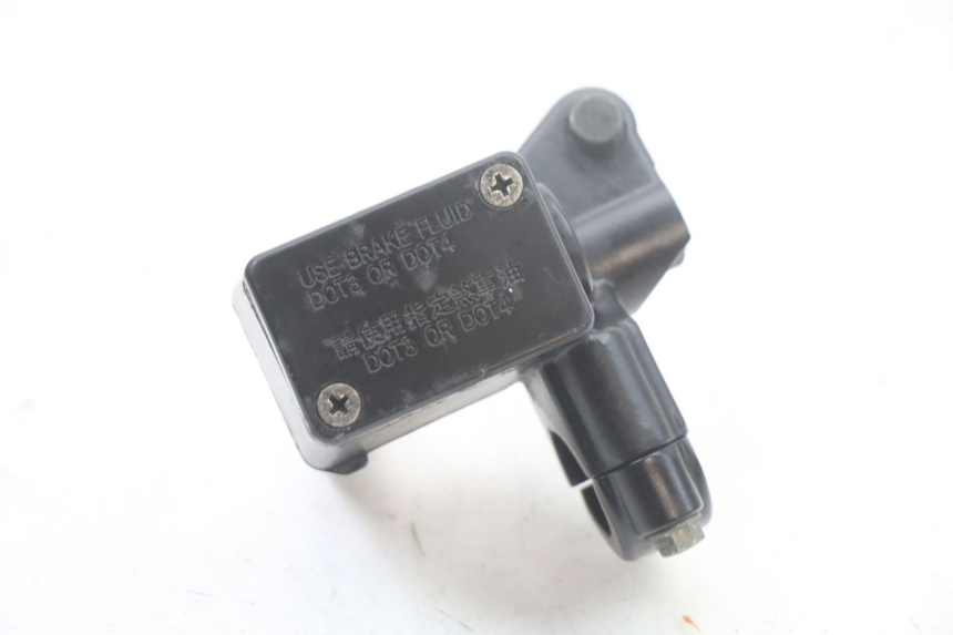 photo de POMPA FRENO ANTERIORE KYMCO PEOPLE S 125 (2000 - 2008) - Vista principale