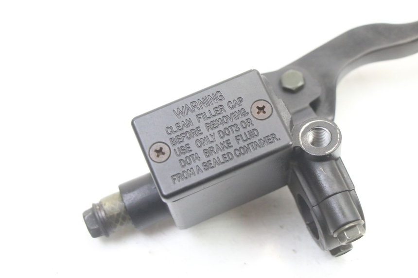 photo de MASTERCYLINDER ANTERIORE PEUGEOT CITYSTAR 125 (2011 - 2017) - Dettaglio del componente