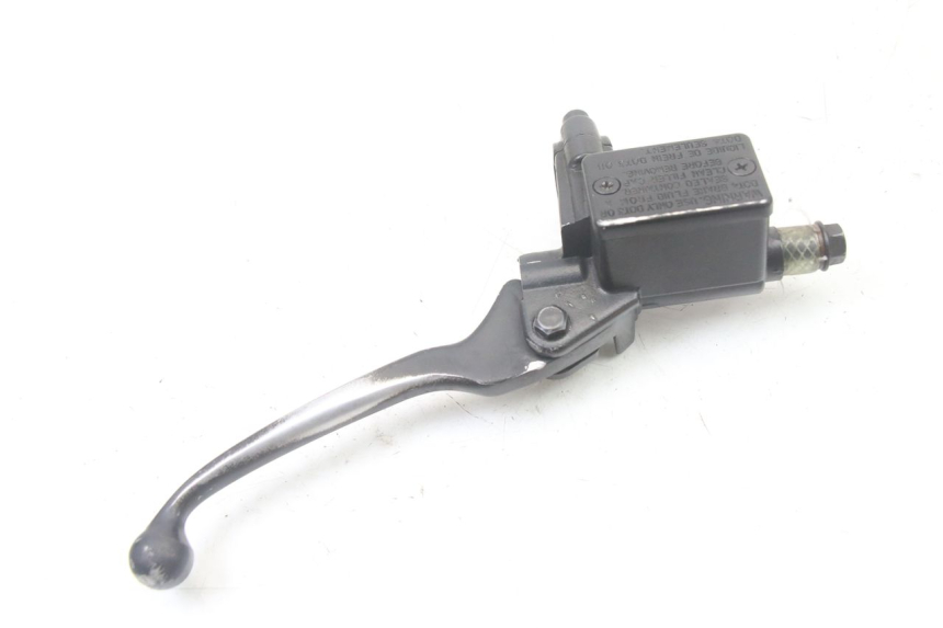 photo de POMPA FRENO ANTERIORE PEUGEOT STREETZONE I 2T 50 (2018 - 2020) - Dettagli dei punti di fissaggio