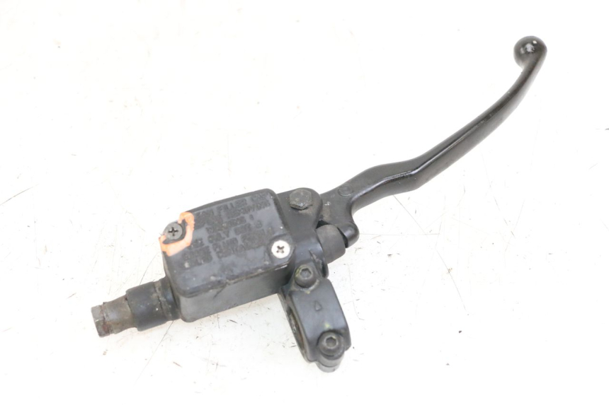 photo de MASTERCYLINDER ANTERIORE PIAGGIO MP3 125 (2006 - 2014) - Primo piano tecnico