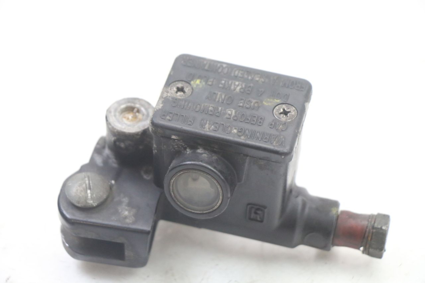 photo de MASTERCYLINDER ANTERIORE PIAGGIO VESPA LX 2T 50 (2005 - 2013) - Dettaglio del componente